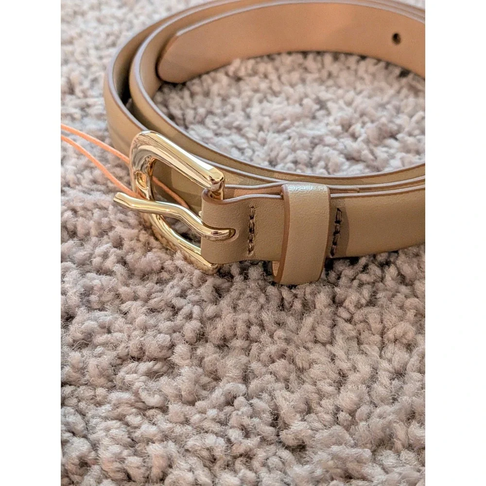 Quince Sofia European Leather Skinny Belt Mushroom Medium NWT Preppy Classy